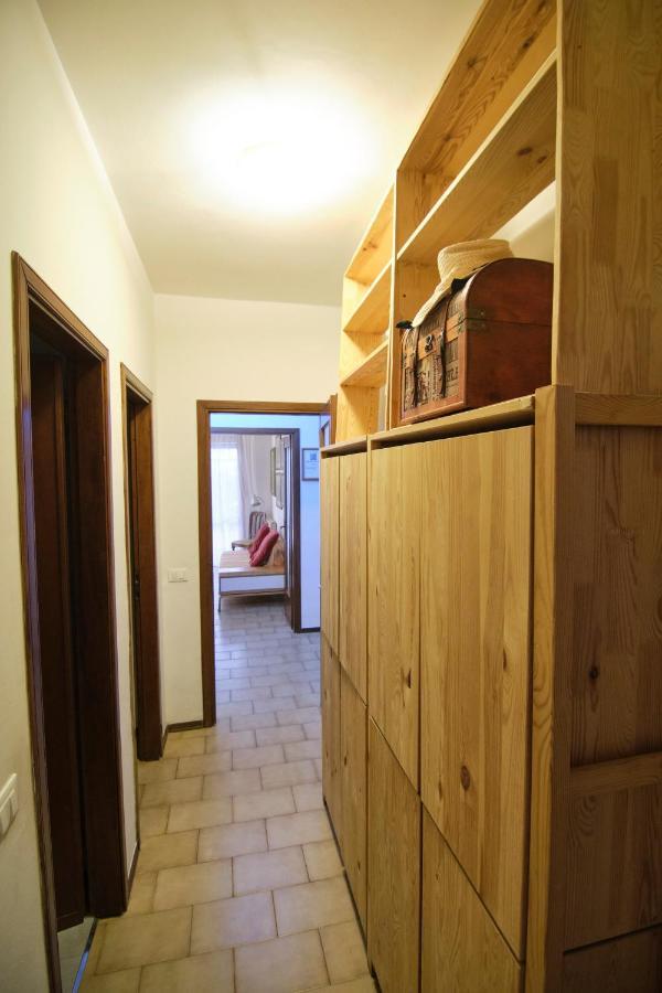 Holiday House Torre Del Lago Torre del Lago Puccini Exterior foto